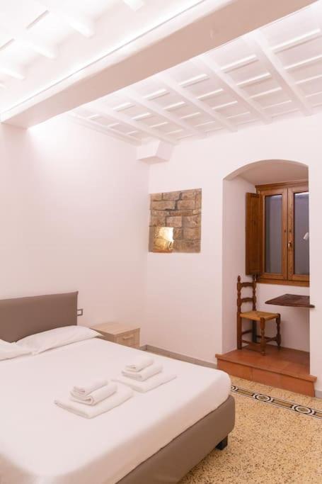 Cozy And Charmin 3Br Apartment Steps By Duomo Florença Exterior foto