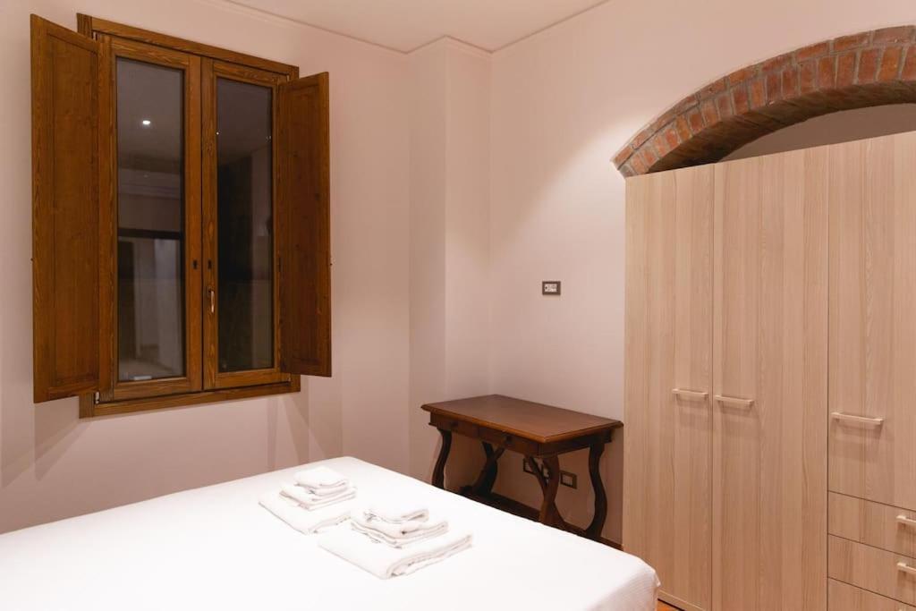 Cozy And Charmin 3Br Apartment Steps By Duomo Florença Exterior foto
